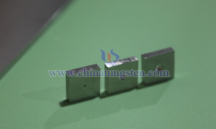中鎢在線鎢合金準直器圖片
